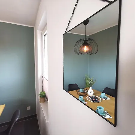 Bohnapartments Suedpark - Naehe Steigerwaldstadion - Gratis Parkplatz - Wlan - Vollausstattung Apartment