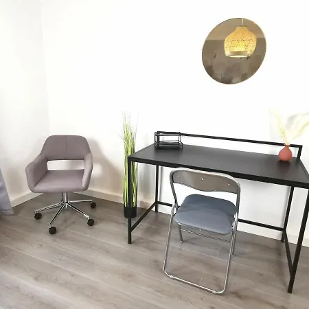 Bohnapartments Suedpark - Naehe Steigerwaldstadion - Gratis Parkplatz - Wlan - Vollausstattung Apartment *